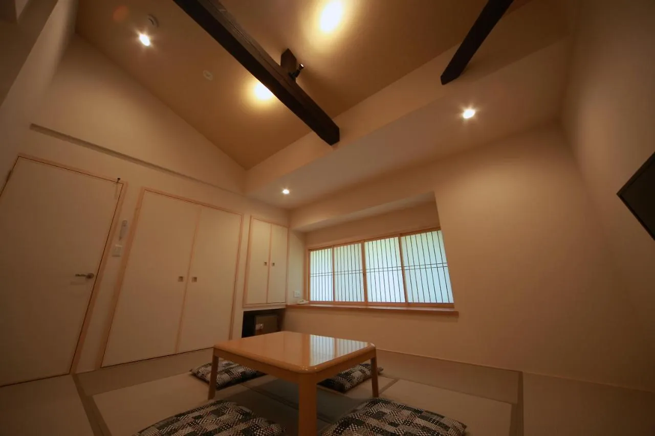 *** Ryokan Hotel Yumoto Onsen Oharasansou Kioto Japón